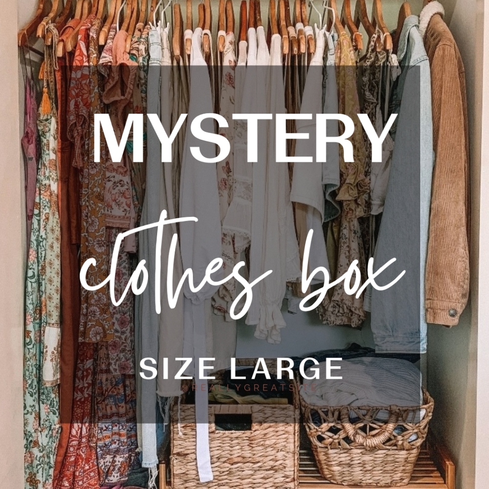 ✨️Mystery Clothes Box Bundle Size Large